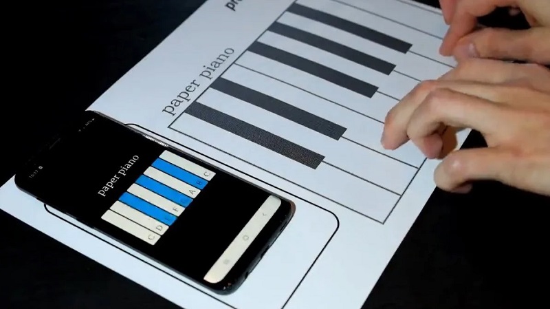 Piano de Papel usa tinta condutora, smartphone e NFC para produzir sons