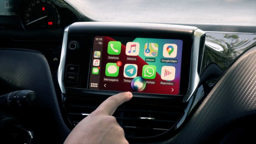 Agora é o CarPlay da Apple que apresenta problemas graves nos automóveis