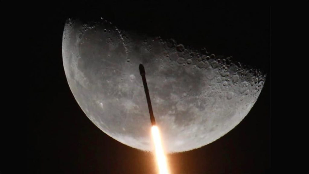 SpaceX: Foguetão Falcon 9 descontrolado vai colidir com a Lua
