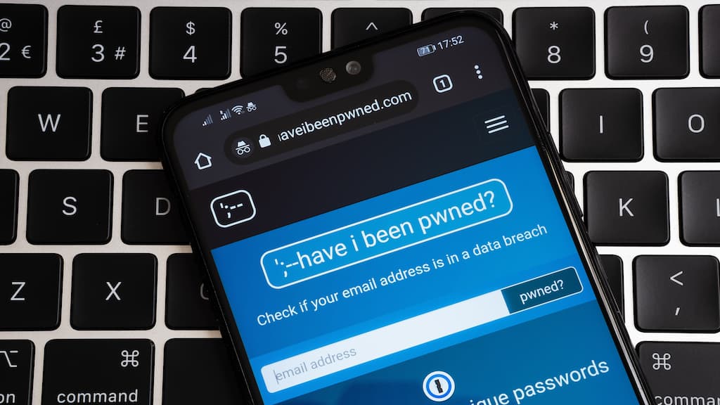 As suas credenciais de acesso a serviços “andam” na Internet? Saiba já