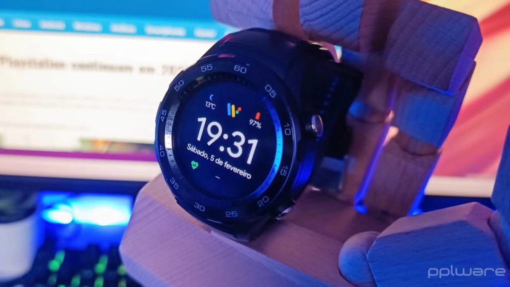Google começou a trazer novidades do Wear OS 3 para os smartwatches mais antigos