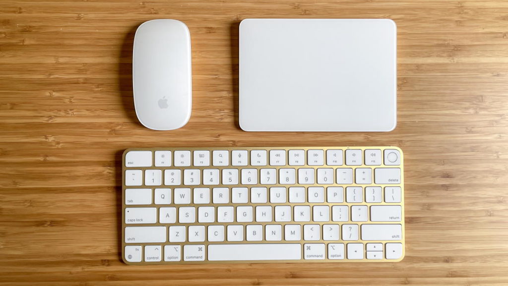 Apple quer revolucionar o PC e patenteou um teclado com tudo o que vai precisar