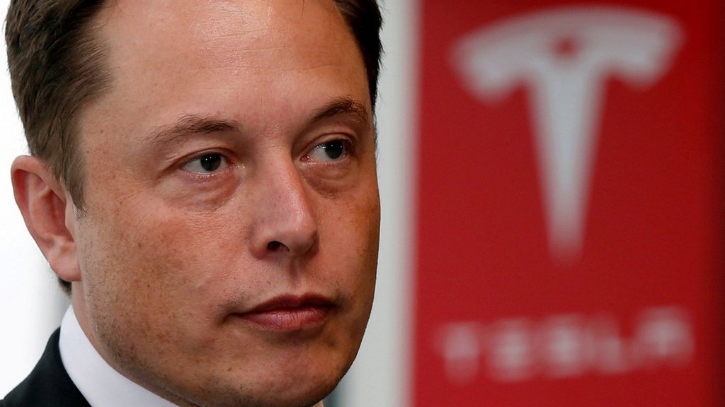 Elon Musk considera que a Europa deveria reiniciar as suas centrais nucleares inativas