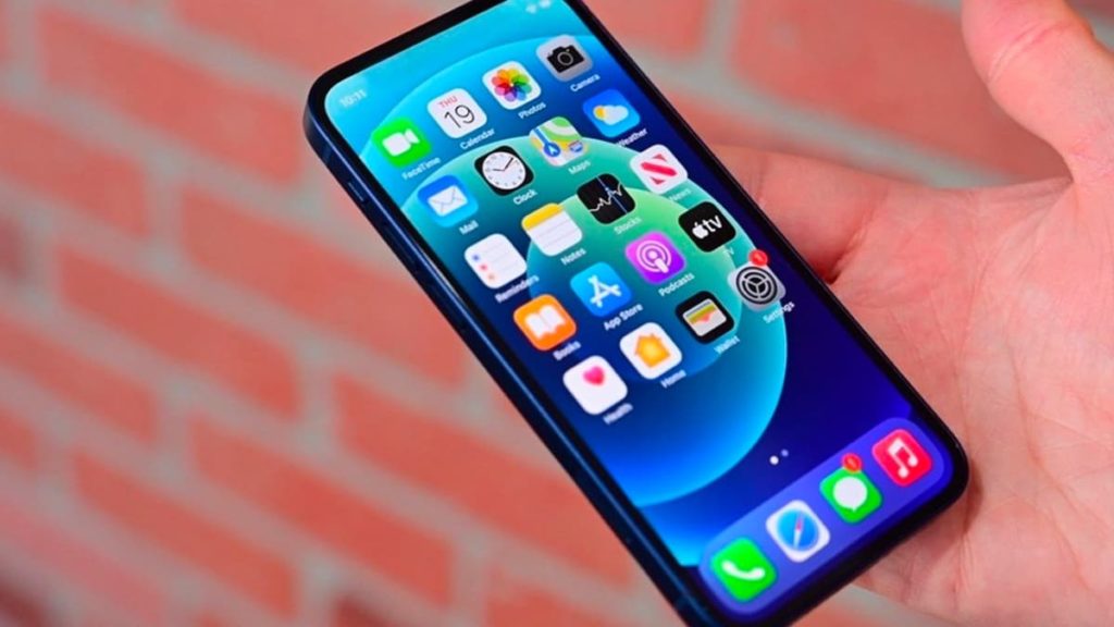 Tecnologia Face ID do “iPhone 15 Pro” ficará escondida debaixo do ecrã