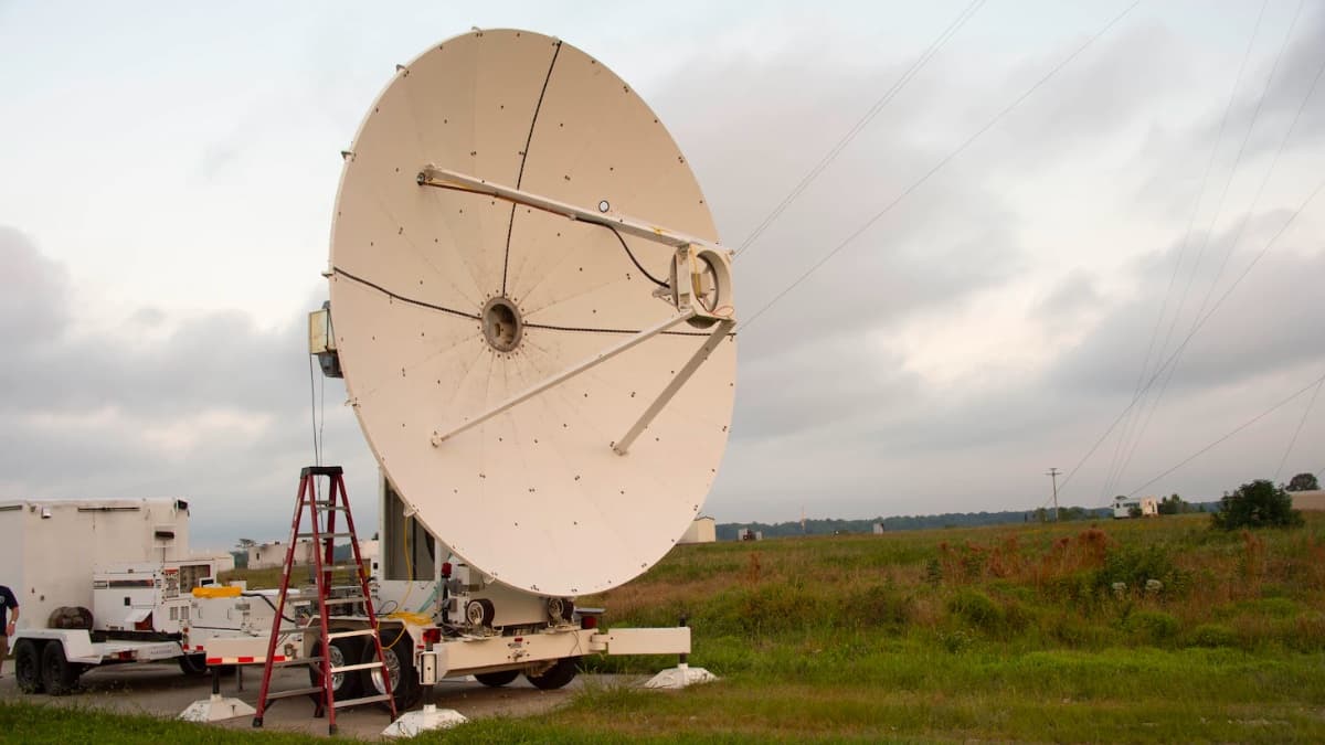 Energia: Marinha dos EUA teletransportou 1,6 kW de potência através de microondas