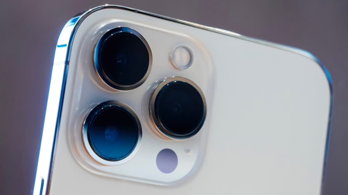 iPhone está mais perto de receber uma nova lente de periscópio
