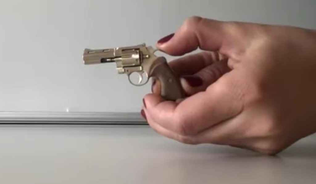 Swiss Mini Gun: a pistola mais pequena do mundo… que faz estragos