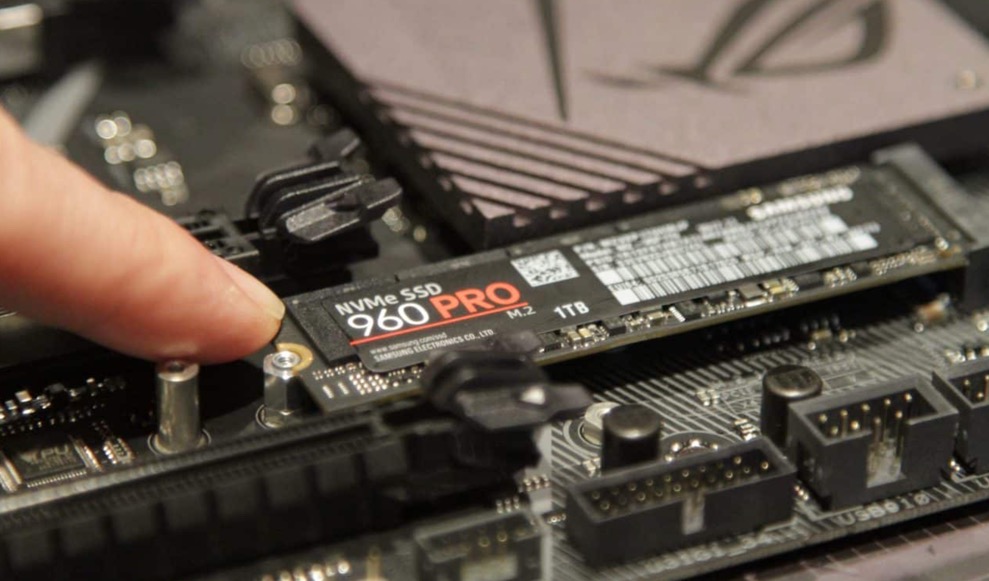 Quais as principais vantagens do Alojamento Web NVMe?