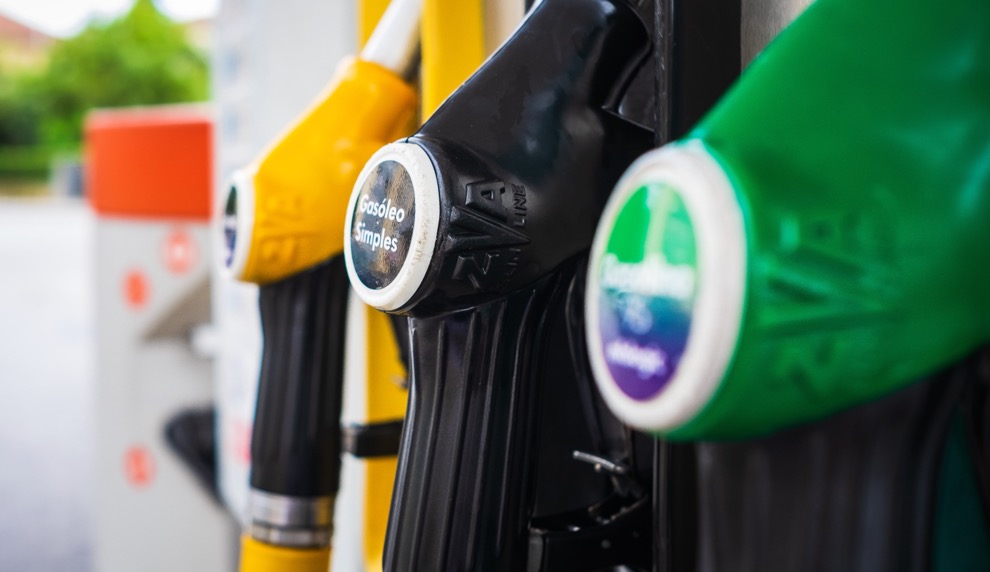AT desmantela posto clandestino de venda de gasolina