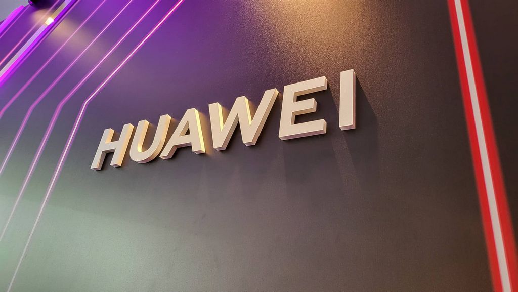 Huawei fecha loja da marca no Colombo! Telemóveis não vendem?