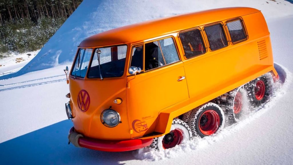 Clássica “Pão de Forma” da Volkswagen transformada num monstro todo-o-terreno