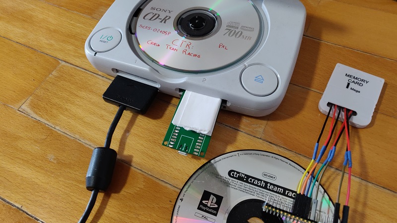 Modder criou um cartão de memória para a PlayStation 1 com um Raspberry Pi