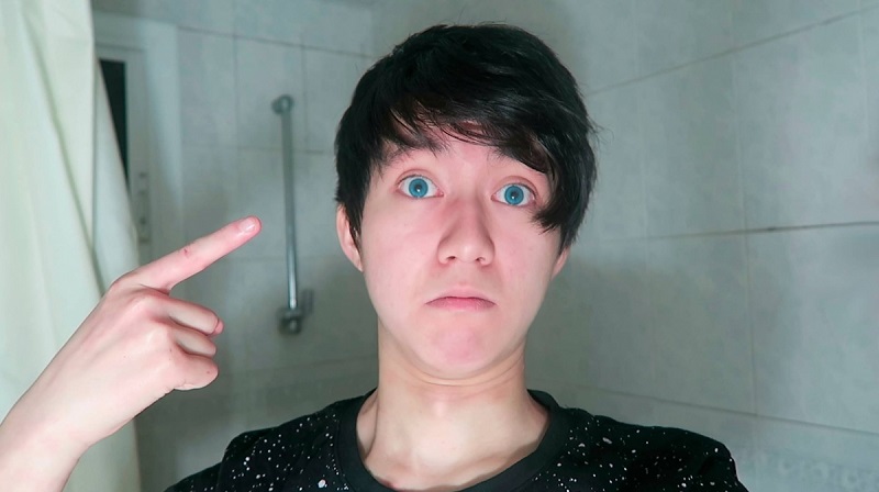 Youtuber proibido de lançar vídeos durante 5 anos após ter humilhado um sem-abrigo