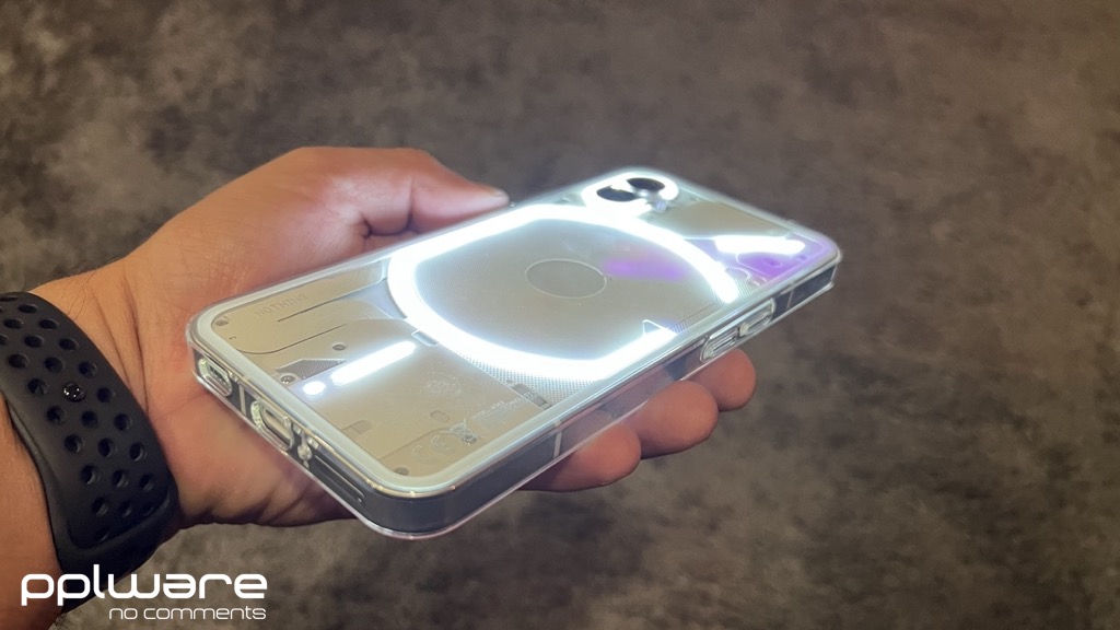Nothing phone (1) – Primeiras impressões do smartphone “transparente”