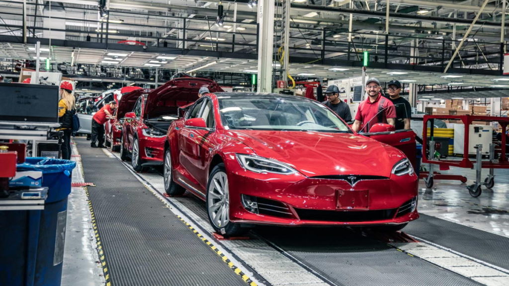 Tesla deve anunciar uma nova fábrica de elétricos no México na próxima semana