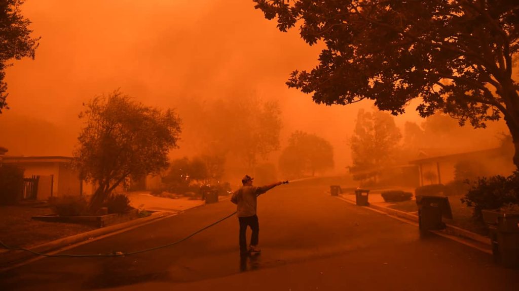 Cientistas afirmam: tentar inverter as alterações climáticas não nos vai salvar
