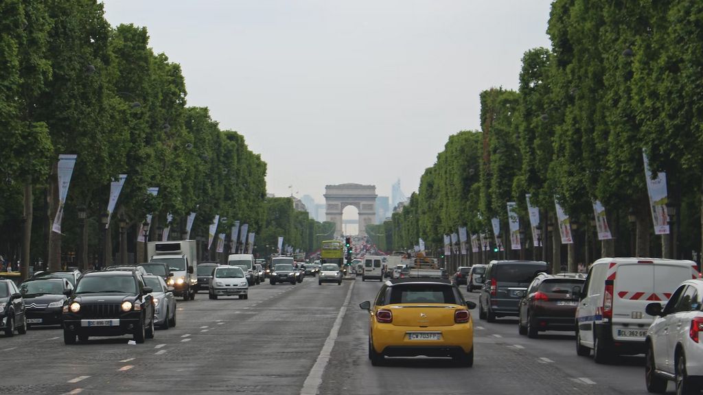 França quer liderar o mundo dos veículos elétricos? Há um novo projeto