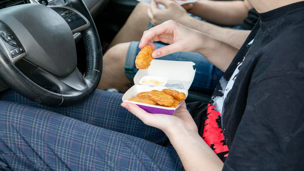 Portugal: Pode-se comer, fumar ou beber durante a condução?