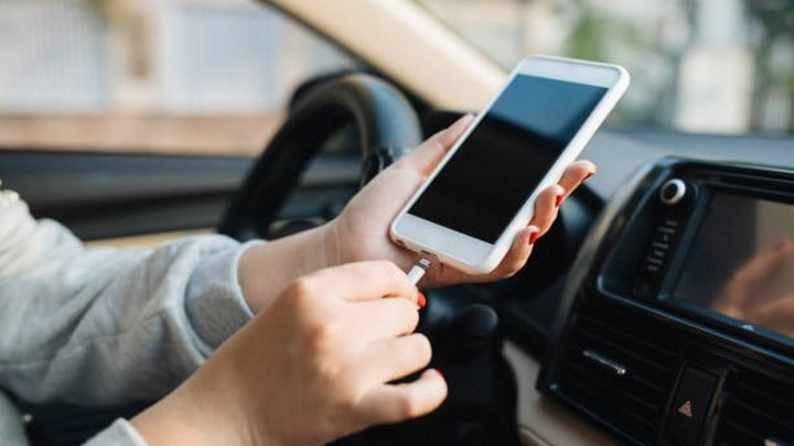 O seu iPhone para de carregar aos 80%? Descubra porquê