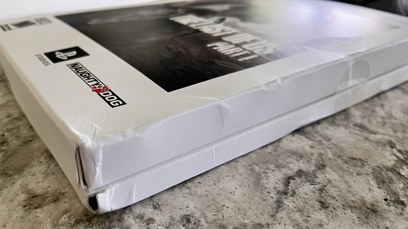 Edição rara de 100€ de The Last of Us Parte I chega em condições miseráveis aos utilizadores