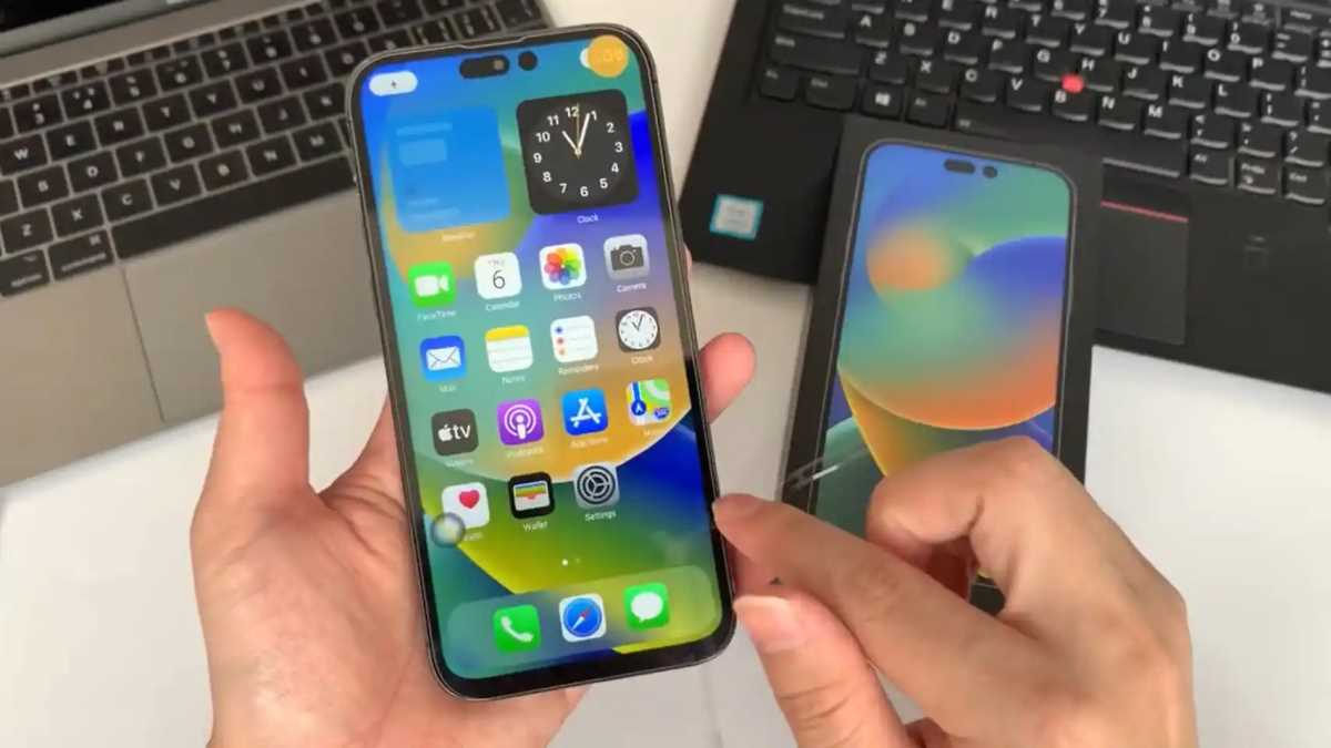 O iPhone 14 ainda não foi lançado e os seus clones já podem ser comprados na China