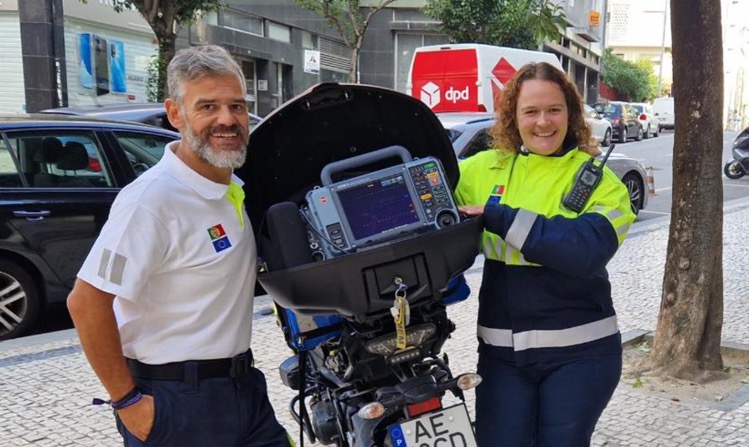 INEM tem motas equipadas com monitores de sinais vitais