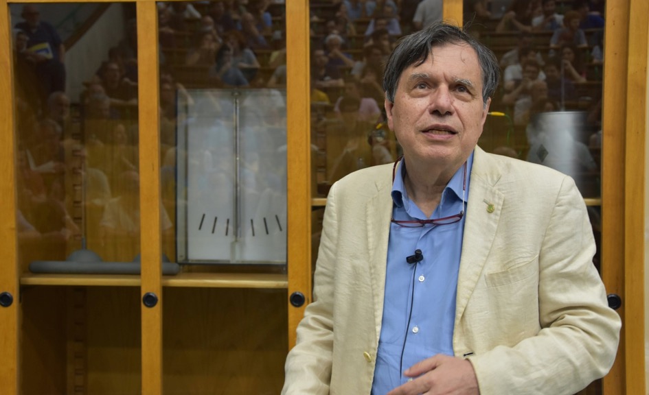 Nobel da Física sugere cozinhar massa com o fogão desligado