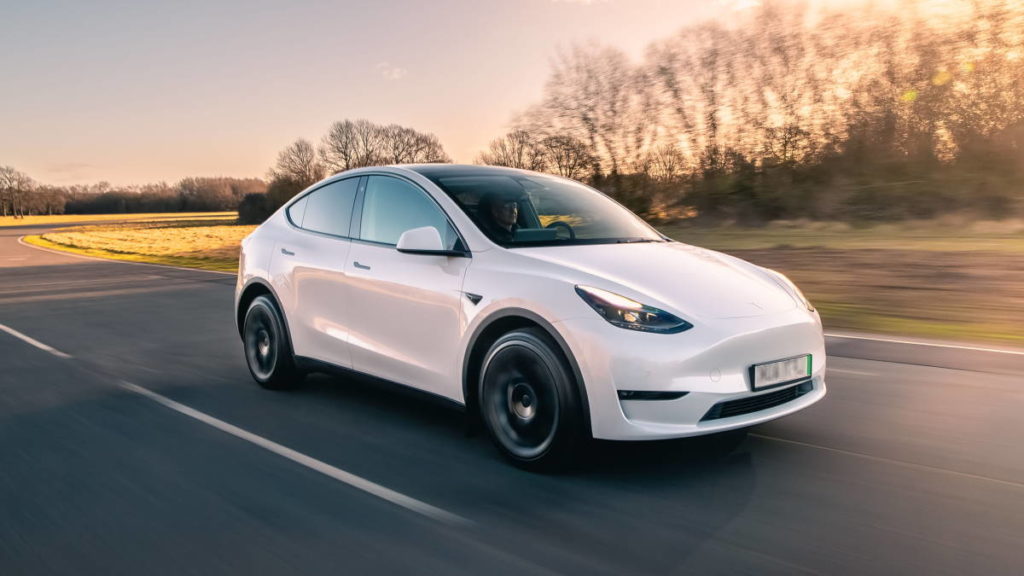 Toyota desmontou um Tesla Model Y! A reação foi surpreendente…