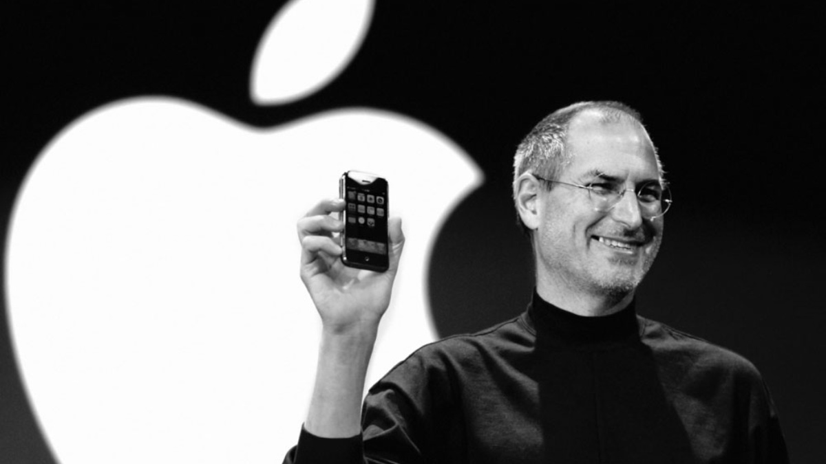 Steve Jobs morreu há 11 anos. O tolo da Apple que ousou “pensar diferente”