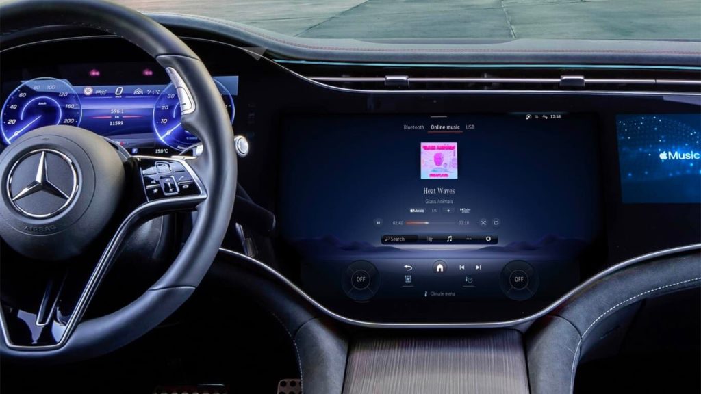 Apple e Mercedes‑Benz fazem parceria e os carros terão Spatial Audio