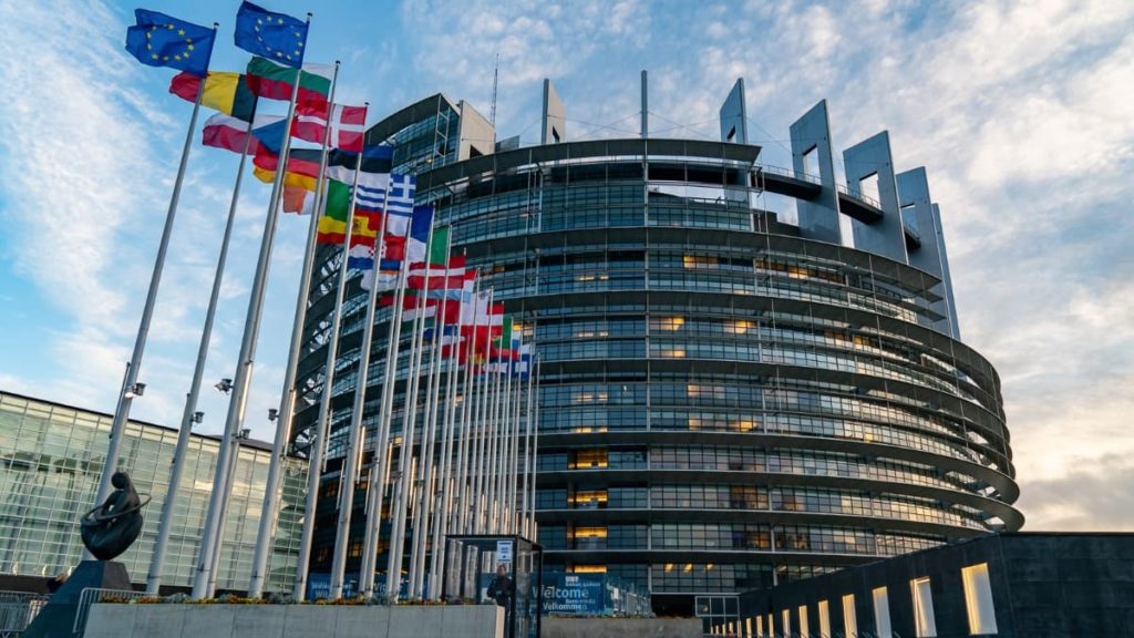 Site do Parlamento Europeu atacado após declarar Rússia patrocinadora do terrorismo