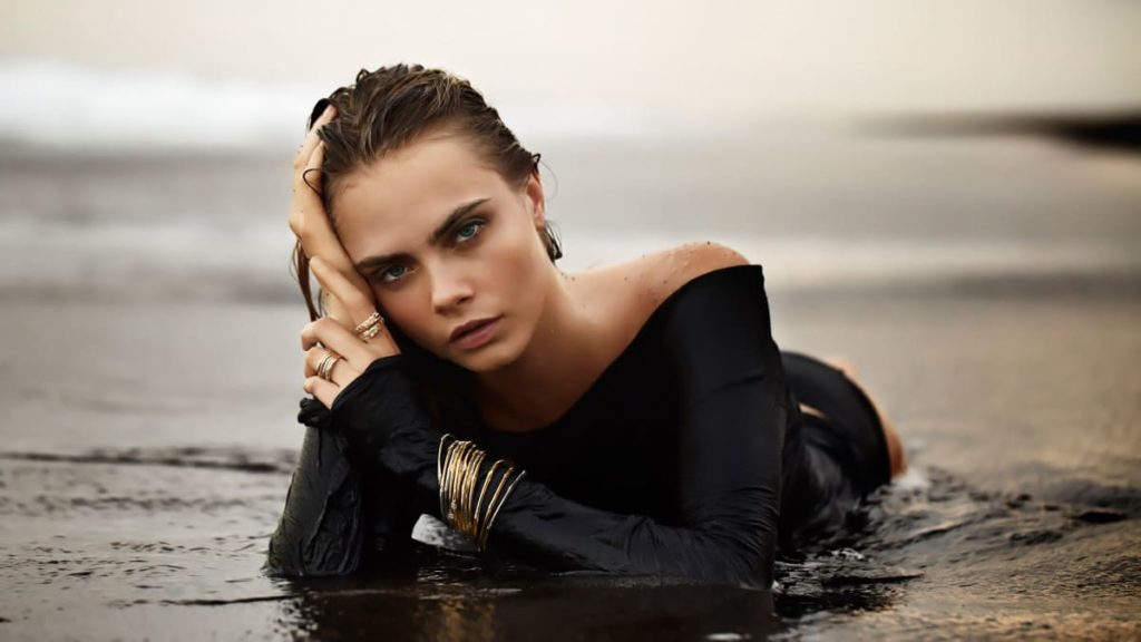 Cara Delevingne doou um orgasmo à ciência