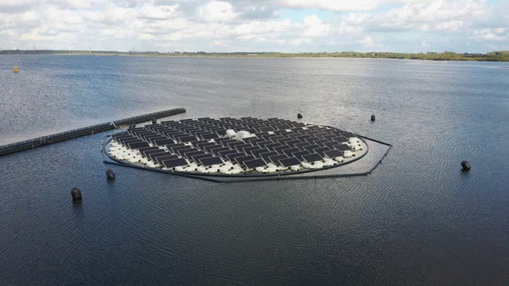 Empresa portuguesa desenvolveu painéis solares que seguem o Sol
