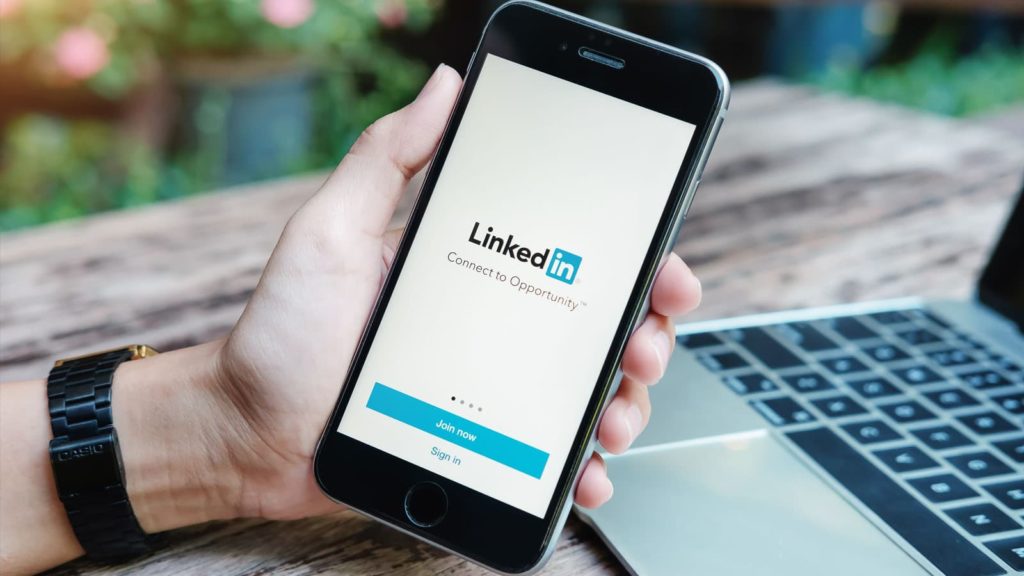 Competências digitais: Microsoft e LinkedIn vão capacitar 10M de pessoas
