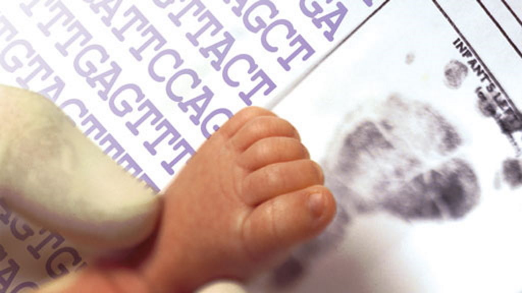 ADN de 100.000 recém-nascidos será totalmente descodificado no Reino Unido