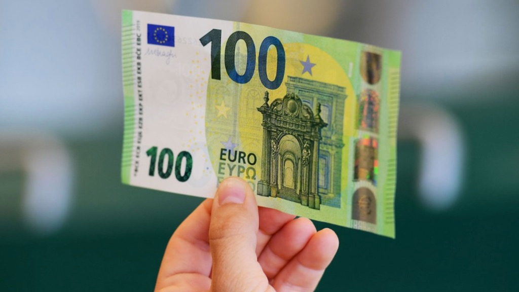 Não se aceitam pagamentos com notas de 100€! É legal este aviso?