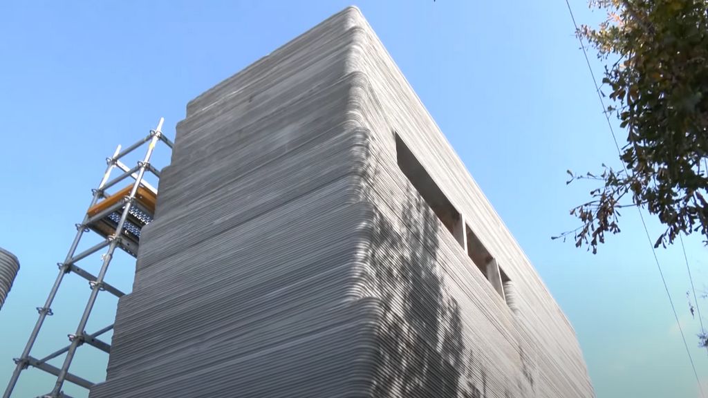 Primeira casa de 2 andares construída por impressora 3D nos EUA