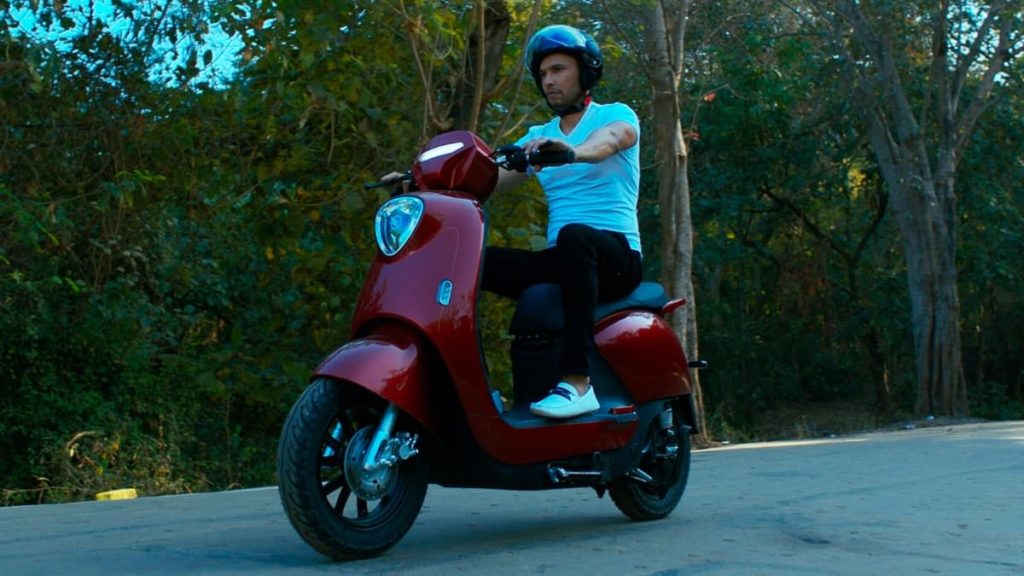 Liger X, a scooter elétrica que se equilibra sozinha