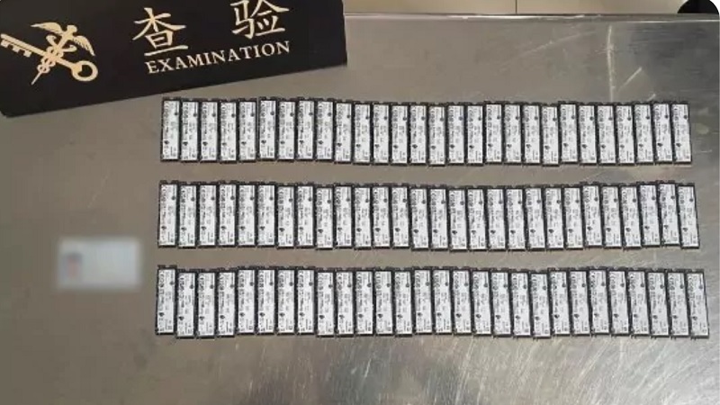 Encontrados 84 discos SSD dentro de uma trotinete elétrica na alfândega da China