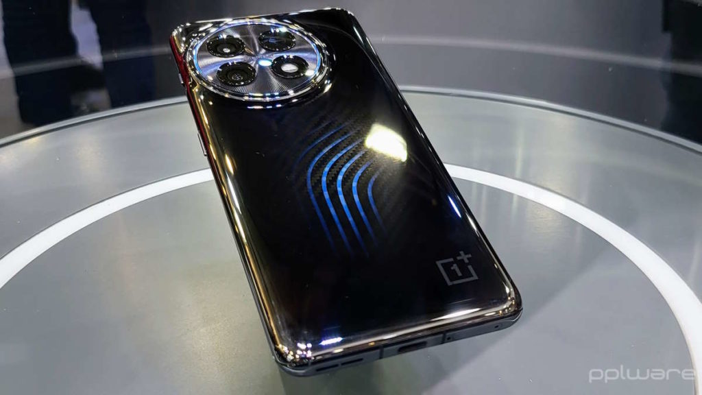 OnePlus já confirmou! Vai lançar um smartphone dobrável ainda em 2023