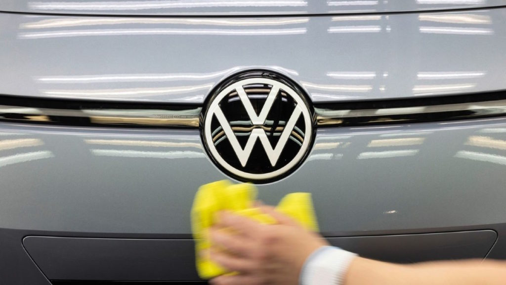 A Volkswagen deverá apresentar o seu novo Golf elétrico já esta semana