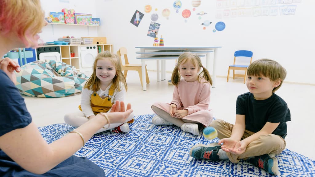 Alerta pais: App Creche Feliz ajuda a encontrar vagas em creches gratuitas