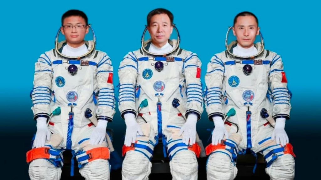China vs EUA: Quem chegará primeiro ao solo da Lua?