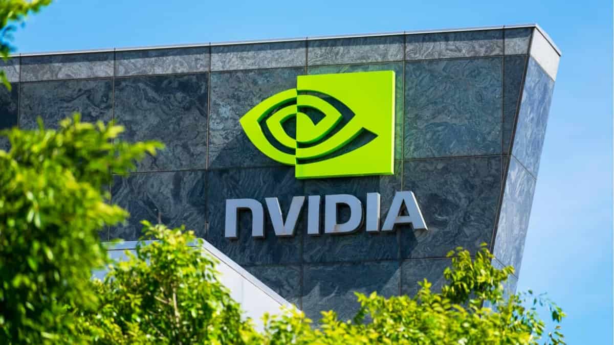 NVIDIA vendeu mil milhões de dólares em chips de IA à China, apesar das proibições dos EUA