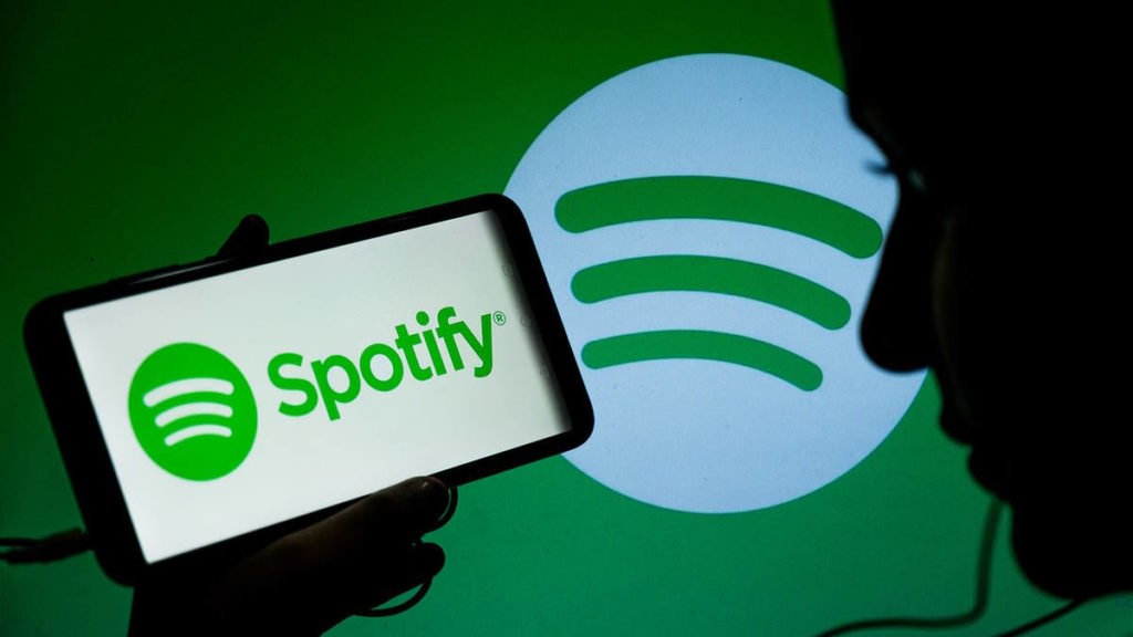 Spotify está a tornar as playlists privadas dos utilizadores em públicas