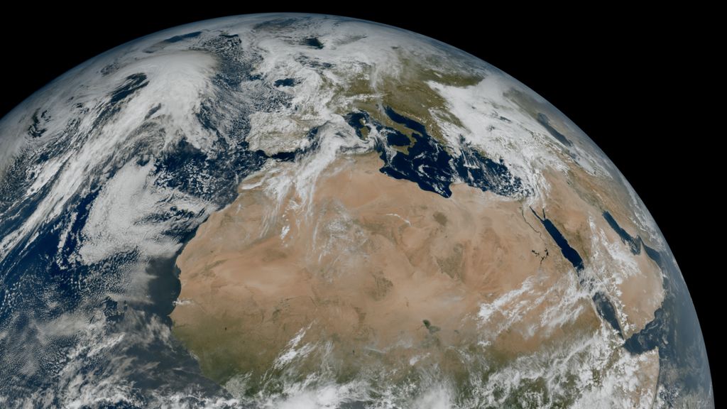 Novo satélite meteorológico revela imagens espetaculares da Terra