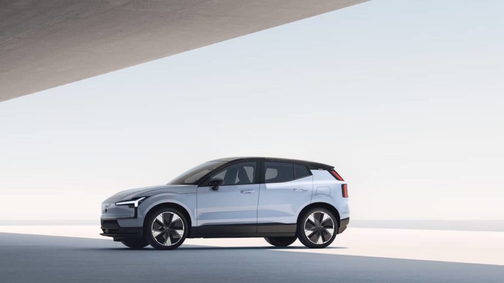 Volvo EX30 elétrico automóvel