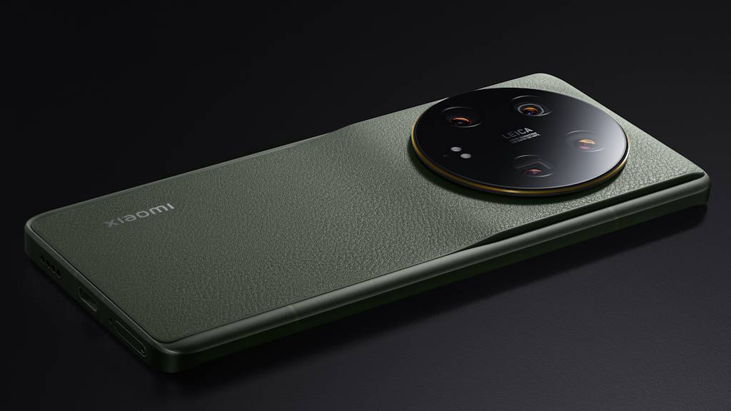 O Xiaomi 13 Ultra, em parceria com a Leica, chegou finalmente a Portugal