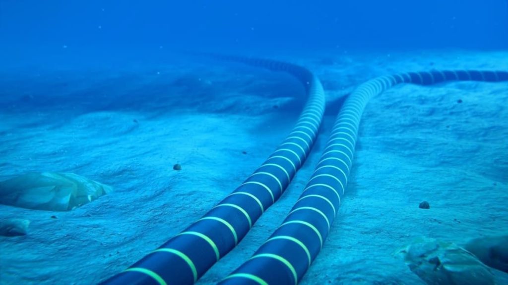 Atlantic CAM: rede inovadora de fibra ótica portuguesa com 3812 km