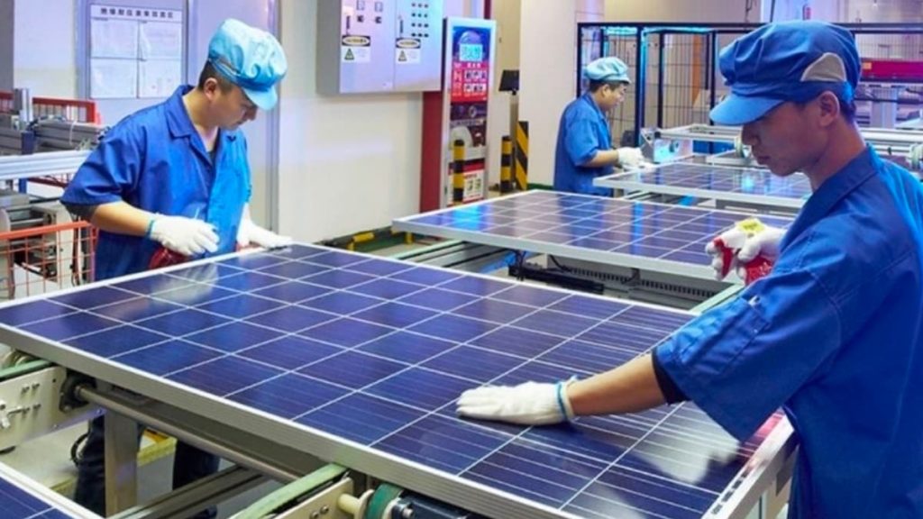 Depois do carro elétrico, o alvo agora são os painéis solares chineses